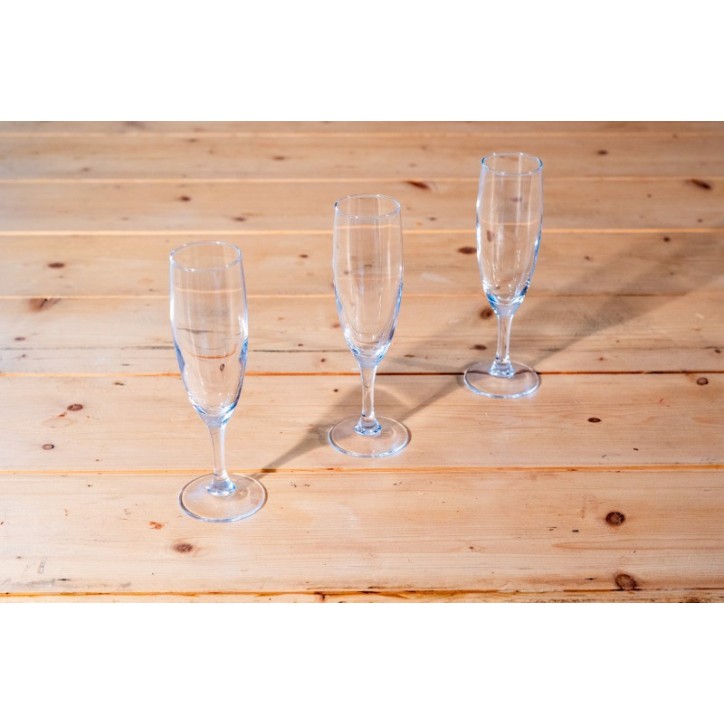 LOT DE 48 FLÛTES EN VERRE